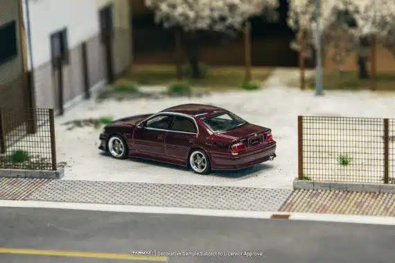 Tarmac Works 1/64 GLOBAL64 VERTEX Toyota Chaser JZX100 Purple Metallic T64G-007-PU