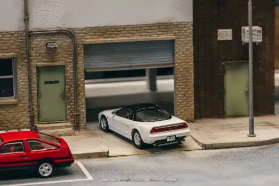 Tarmac Works 1/64 COLLAB64 Honda NSX (NA1) White JC64-002-WH