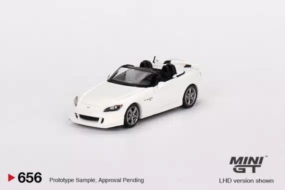 MINI GT No.656 Honda S2000 (AP2) CR Grand Prix White MGT00656