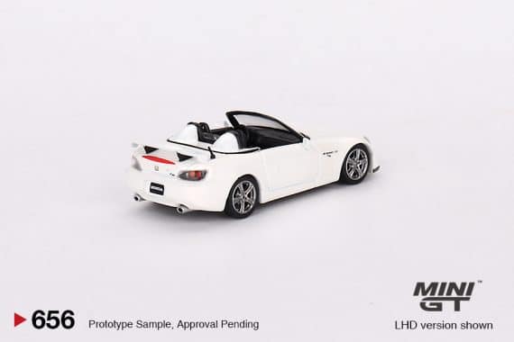 MINI GT No.656 Honda S2000 (AP2) CR Grand Prix White MGT00656