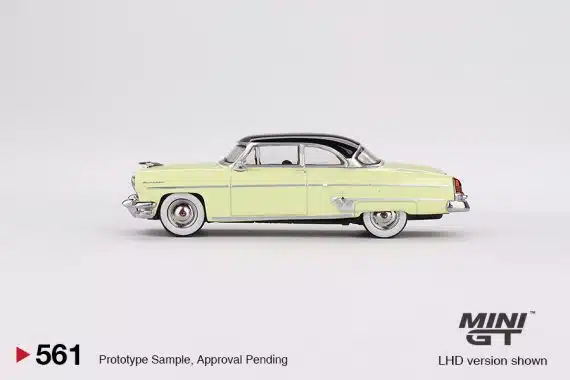 MINI GT No.561 Lincoln Capri 1954 Premier Yellow LHD MGT00561