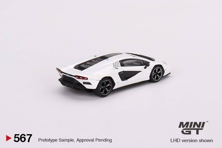 MINI GT No.567 Lamborghini Countach LPI 800-4 Bianco Siderale MGT00567-L