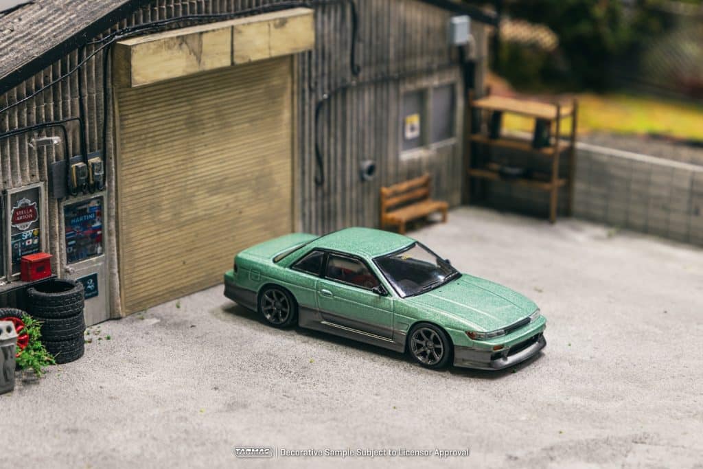 Tarmac Works 1/64 GLOBAL64 VERTEX Nissan Silvia S13 Green / Grey T64G-025-GR