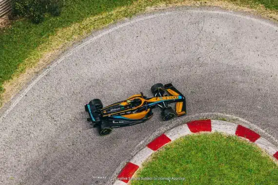 Tarmac Works 1/64 GLOBAL64 McLaren MCL36 Emilia Romagna Grand Prix 2022 Lando Norris T64G-F041-LN1