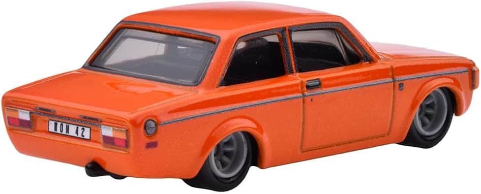 Hot Wheels Premium Car Culture - Canyon Warriors - '73 Volvo 142 GL HKC53