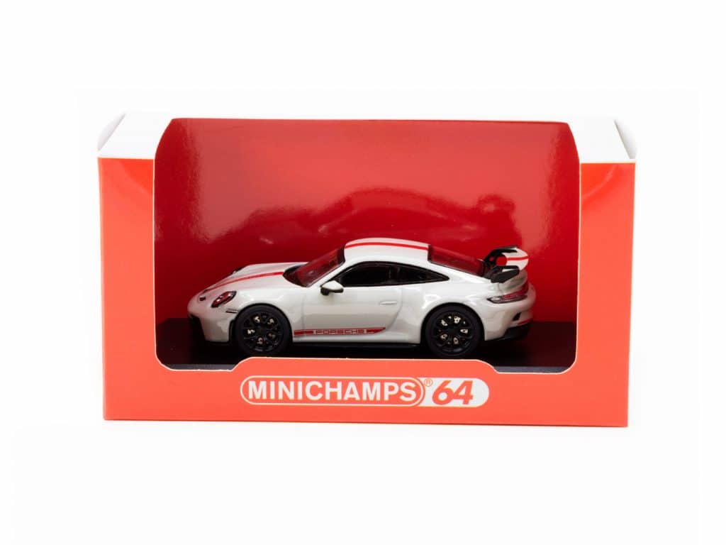 MINICHAMPS 1/64 Porsche 911 (992) GT3 Crayon 643 061008
