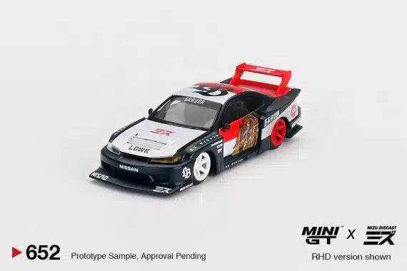 MINI GT No.652 Nissan LB-Super Silhouette S15 SILVIA “Garuda”  MINI GT x MIZU Diecast MGT00652