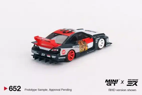 MINI GT No.652 Nissan LB-Super Silhouette S15 SILVIA “Garuda”  MINI GT x MIZU Diecast MGT00652