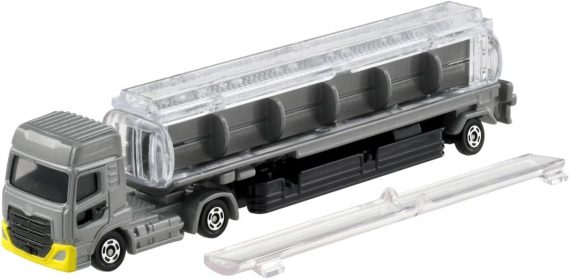 Takara Tomy Tomica Long Type No.136 UD Trucks Quon Tank Lorry