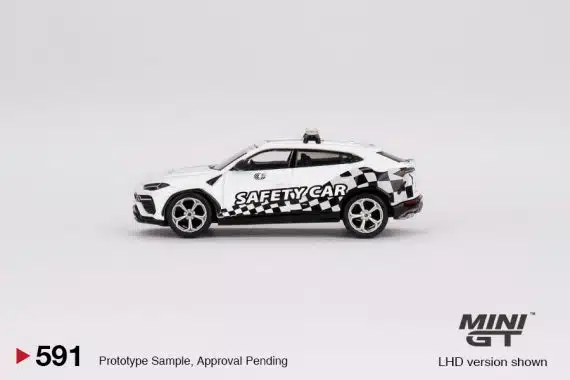 MINI GT No.591 Lamborghini Urus 2022 Macau GP Official Safety Car MGT00591