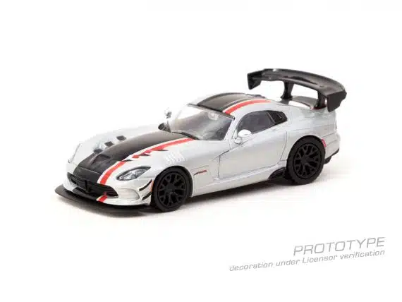 Tarmac Works 1/64 GLOBAL64 Dodge Viper ACR Extreme Silver Metallic T64G-TL028-SL