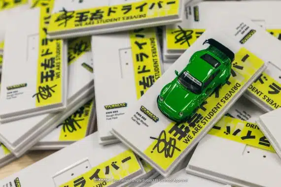 Tarmac Works 1/64 HOBBY64 RWB 993 Rough Rhythm Fuel Fest Student Driver T64-017-SD