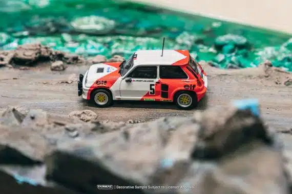Tarmac Works 1/64 HOBBY64 Renault 5 Turbo Rallye du Var 1982 Alain Prost / Jean-Marc Andrié T64-TL060-82RDV05