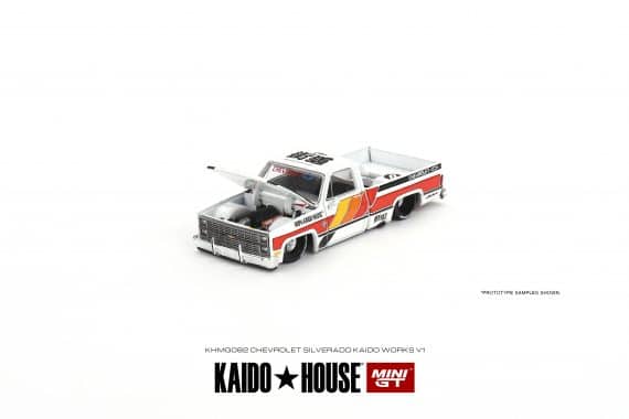 MINI GT KaidoHouse x MINI GT Chevrolet Silverado KAIDO WORKS V1 KHMG082