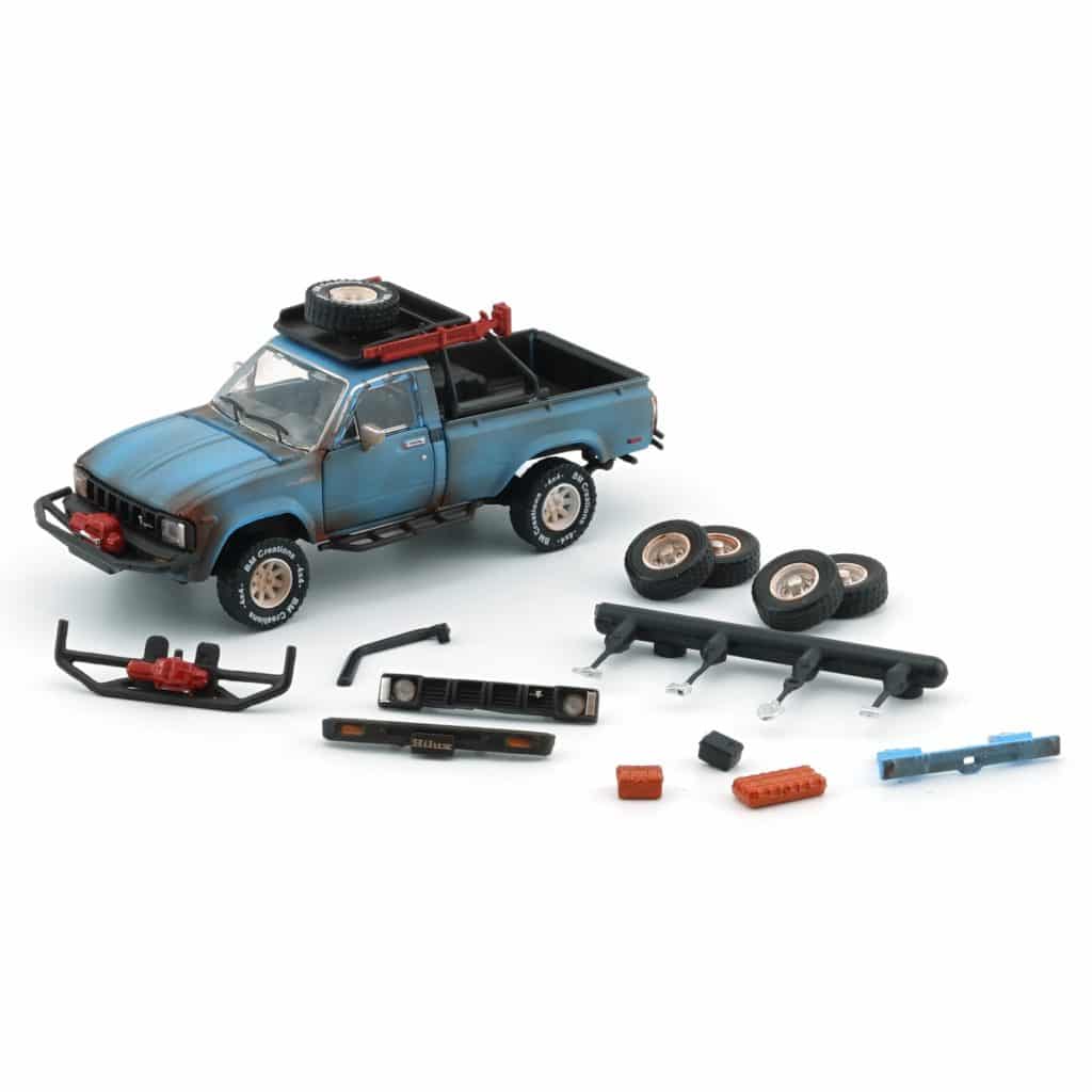 BM Creations 1/64 BMC Toyota Hilux 1980 N60 N70 Series Matte Rusting Blue RHD 64B0360