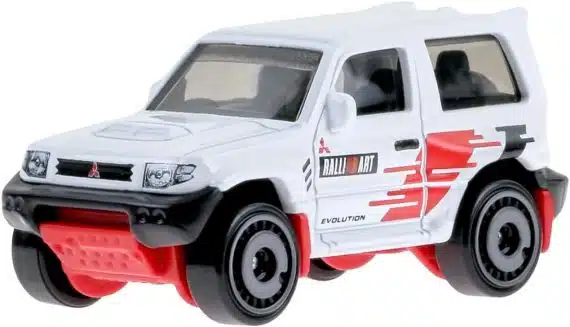 Hot Wheels No.175 MUD Studs MItsubishi Pajero Evolution White