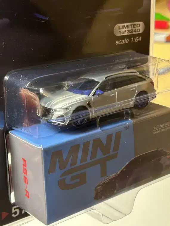 MINI GT No.574 Chase Car Audi ABT RS6-R Navarra Blue Metallic LHD MGT00574-MJC Diecast model cars