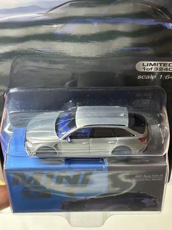 MINI GT No.574 Chase Car Audi ABT RS6-R Navarra Blue Metallic LHD MGT00574-MJC Diecast model cars