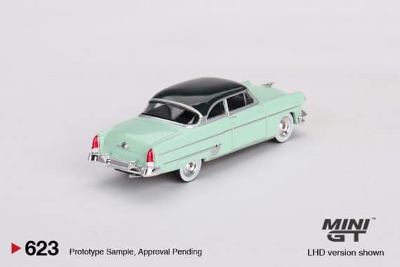 MINI GT No.623 Lincoln Capri 1954 Parklane Green / Bloomfield Green MGT00623 Diecast model cars