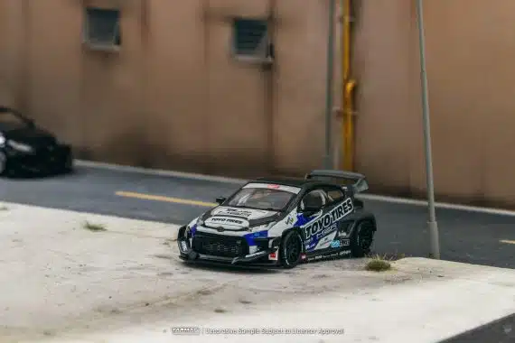 Tarmac Works 1/64 HOBBY64 Pandem Toyota GR Yaris TOYO TIRES T64-080-TOYO