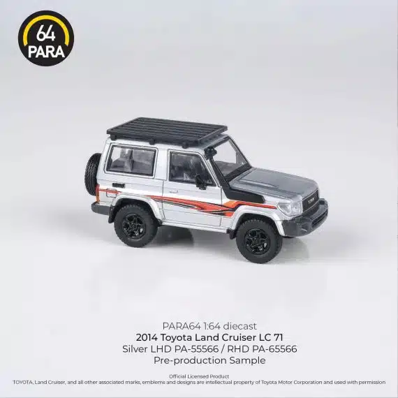 PARA64 1:64 2014 Toyota Land Cruiser LC 71 Silver PA-65566