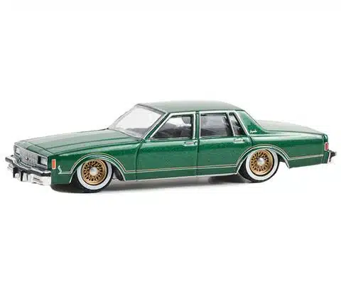 Greenlight 1/64 California Lowriders Series 4 - 1985 Chevrolet Impala 63050-F