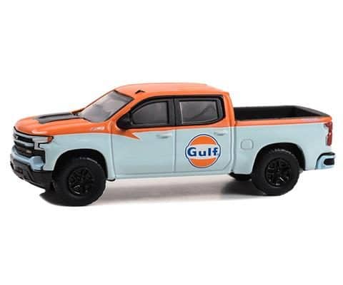 Greenlight 1/64 Gulf Special Edition Series 2 - 2023 Chevrolet Silverado 1500 41145-F
