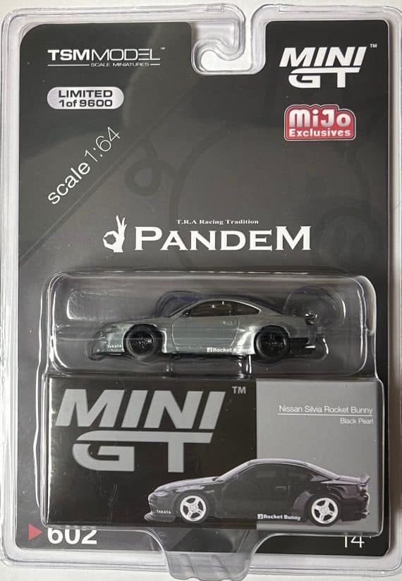 MINI GT No.602 Chase Car Nissan Silvia (S15) Rocket Bunny Black Pearl USA Blister Packaging RHD MGT00602-MJC