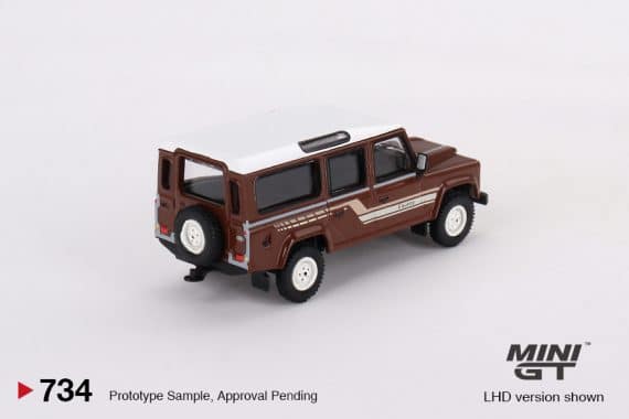 MINI GT No.734 Land Rover Defender 110 1985 County Station Wagon Russet Brown MGT00734