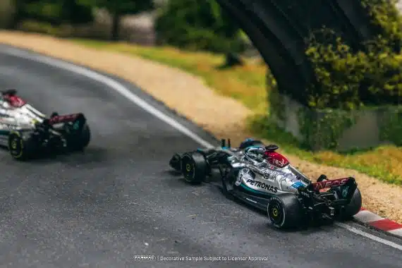 Tarmac Works 1/64 GLOBAL64 Mercedes-AMG F1 W13 E Performance Belgian Grand Prix 2022 George Russell T64G-F044-GR3