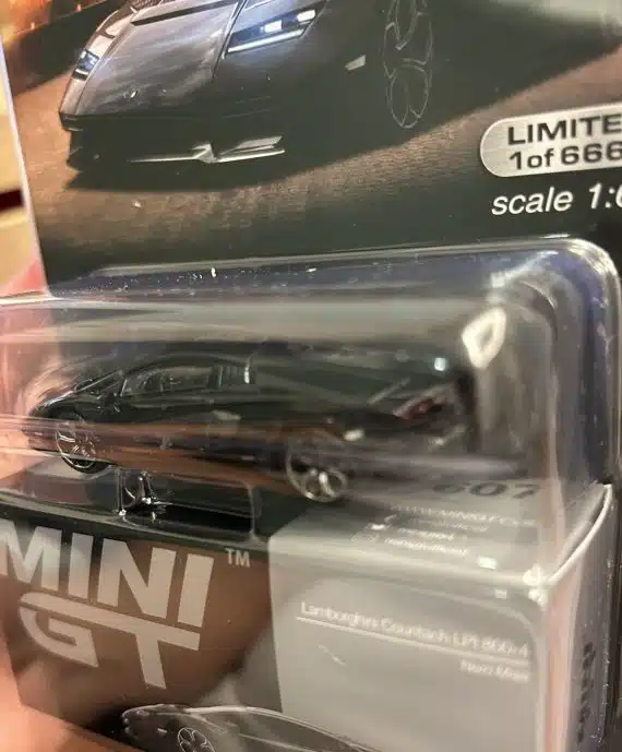 MINI GT No.607 miJo Exclusives Lamborghini Countach LPI 800-4 Nero Maia LHD MGT00607-MJ Diecast model cars