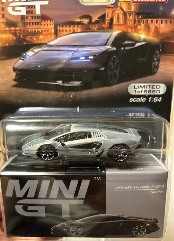 MINI GT No.607 miJo Exclusives Chase Car Lamborghini Countach LPI 800-4 Nero Maia LHD MGT00607-MJC Diecast model cars