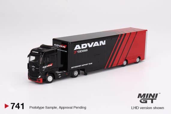 MINI GT No.741 Mercedes-Benz Actros w/ Racing Transporter "ADVAN" MGT00741