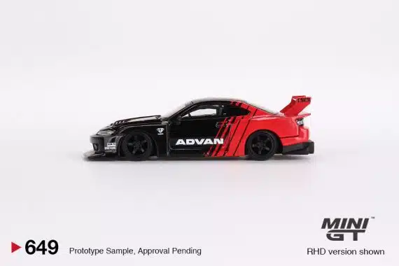 MINI GT No.649 Nissan LB-Super Silhouette S15 SILVIA ADVAN MGT00649