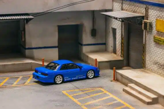 Tarmac Works 1/64 GLOBAL64 VERTEX Nissan Silvia S13 Blue Metallic TOYO TIRES T64G-025-BL