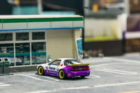 Pandem Mazda RX-7 FC3S