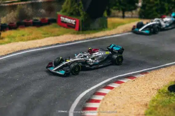 Tarmac Works 1/64 GLOBAL64 Mercedes-AMG F1 W13 E Performance Belgian Grand Prix 2022 Lewis Hamilton T64G-F044-LH3