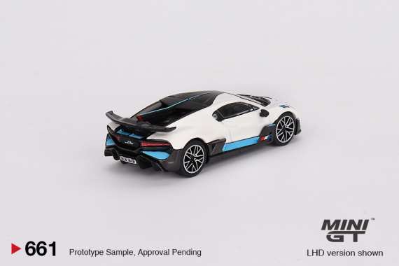 Bugatti Divo White MGT00661