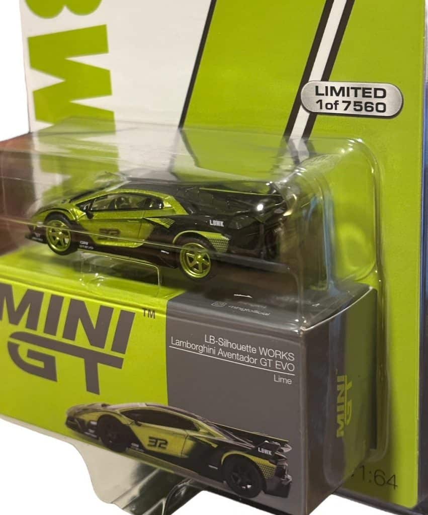 miJo Exclusives Chase Car Lamborghini LB-Silhouette WORKS Aventador