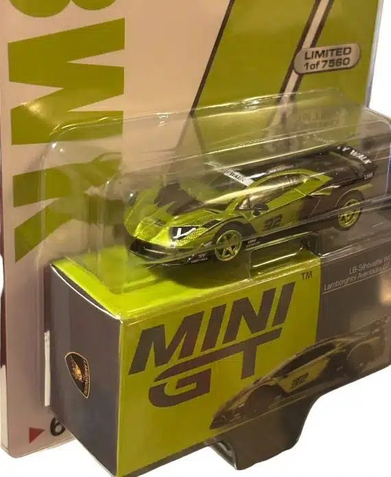 miJo Exclusives Chase Car Lamborghini LB-Silhouette WORKS Aventador