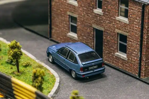 Opel Kadett GSi Blue Metallic
