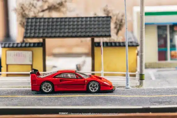 ROAD64 Ferrari F40 LM Red T64R-075-RE