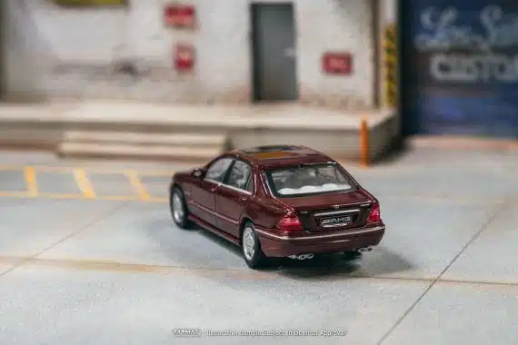 Mercedes-Benz S 55 AMG Bordeaux Red