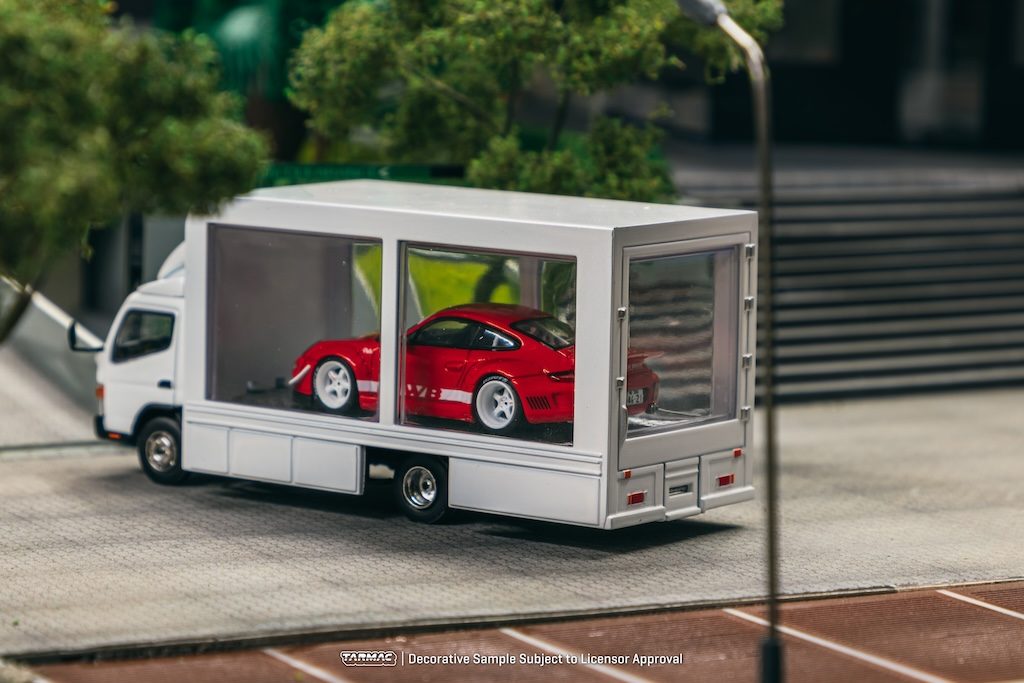 Mitsubishi Fuso Canter Mobile Display Truck