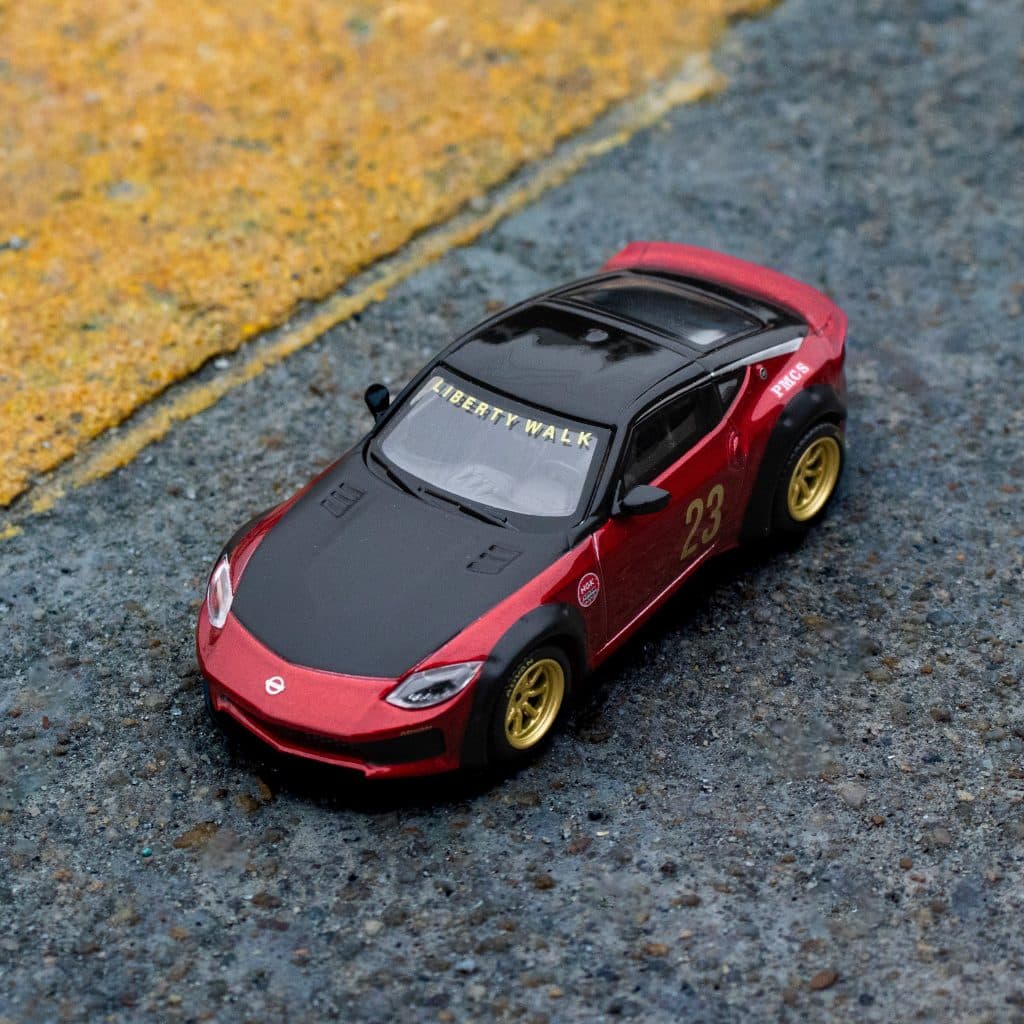 MINI GT No.737 CLDC BOOK with interview MINIGT bundle with 1:64 MINI GT Nissan Z LB Nation Works Gem Red MGT00737
