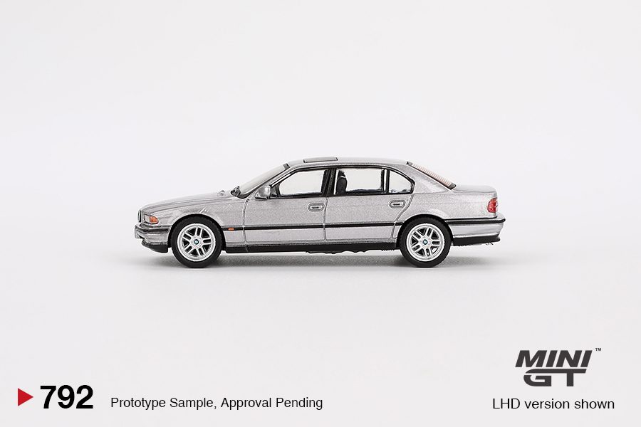 BMW 750IL Aspen Silver Metallic MGT00792