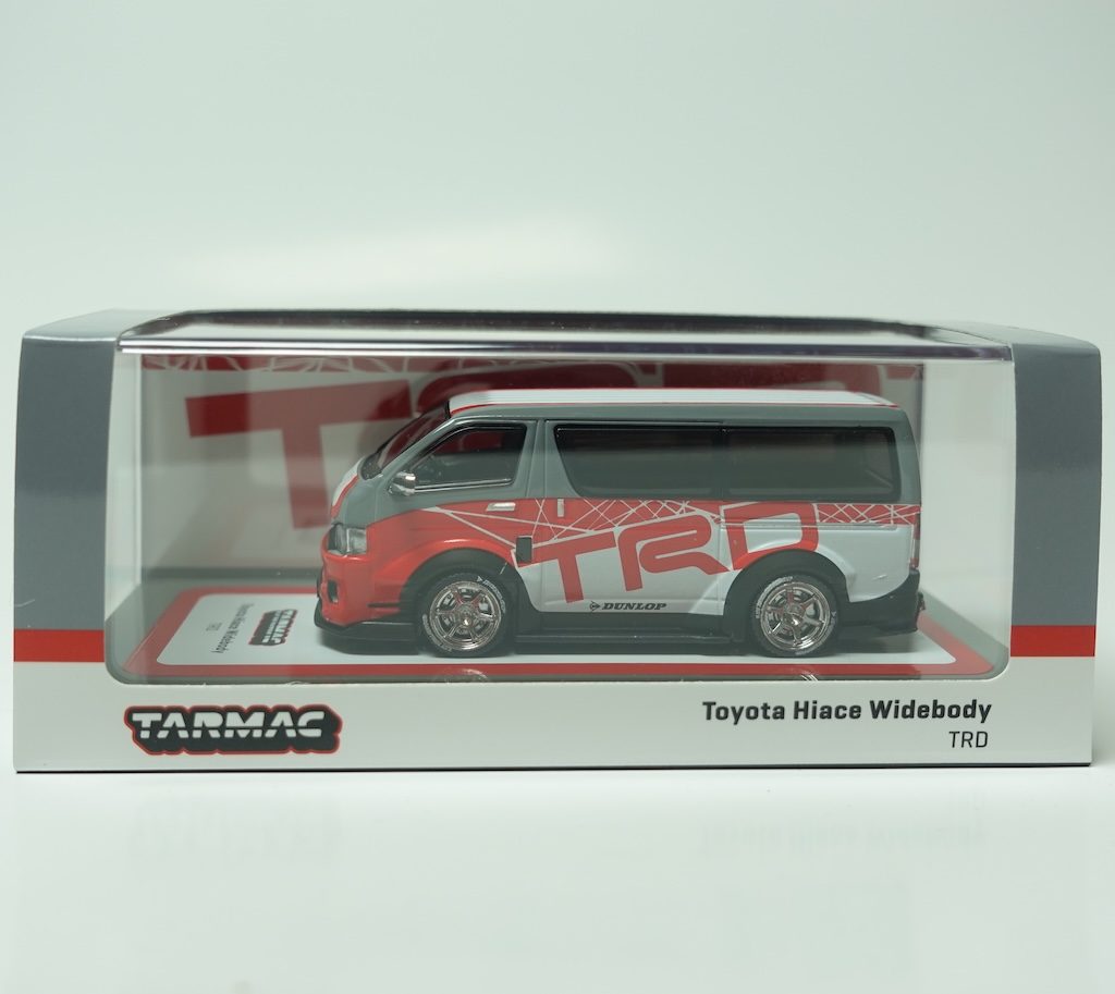 Tarmac Works 1:64 HOBBY64 Toyota Hiace Widebody TRD T64-038-TRD