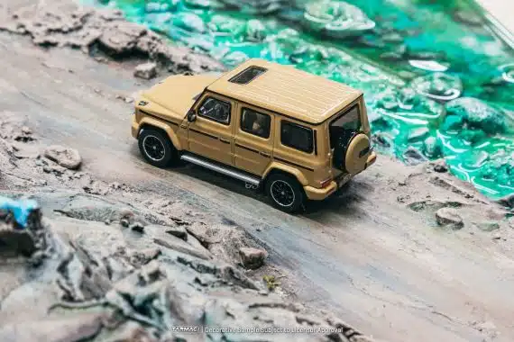 ROAD64 Mercedes-AMG G 63 Brown T64R-040-BR