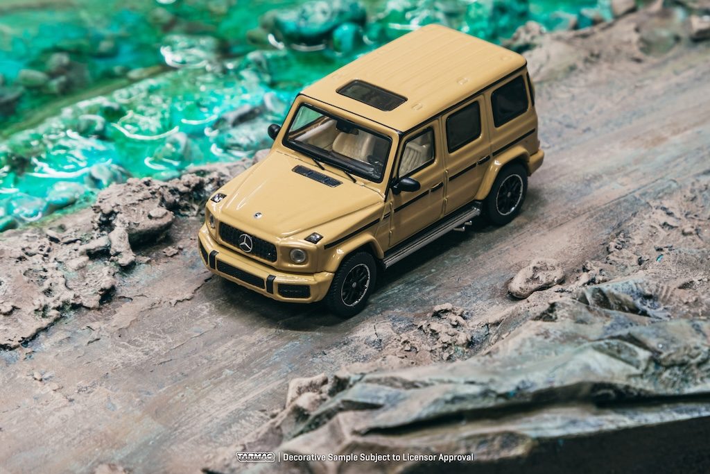 ROAD64 Mercedes-AMG G 63 Brown T64R-040-BR