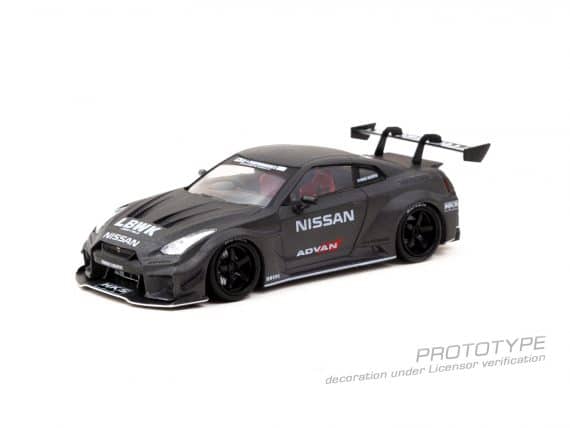LB-Silhouette WORKS GT NISSAN 35GT-RR Full Carbon